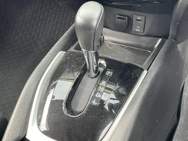 日産 エクストレイル 20Xtt エマージェンシーブレーキ 徳島県 2016(平28)年 7万km ダイヤモンドブラック (株)IDOMが運営する【じしゃロン徳島店】の自社ローン専用車両になりますこちらは現金またはオートローンご利用時の価格です。/純正ナビ/バックカメラ/アラウンドビューモニター/ETC/フルセグTV/パワーバックドア/ドライブレコーダー/シートヒーター/LEDオートライト/純正AW