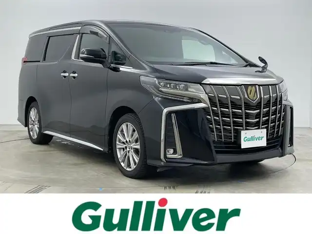 トヨタ アルファード S タイプゴールド 岡山県 2020(令2)年 4.9万km ブラック 純正９インチディスプレイオーディオ/（CD/DVD/フルセグ/USB/AppleCarplay/AndroidAuto）/バックカメラ/純正１２インチ後席モニター/レーダークルーズコントロール/両側電動スライド/電動リアゲート/ＡＣ１００Ｖ電源/ビルトインＥＴＣ２．０/ハーフレザーシート/オートブレーキホールド/三眼ＬＥＤヘッドライト/オートハイビーム/フォグランプ/レーンキープアシスト/コーナーセンサー（前/後）/踏み間違い防止/純正18インチAW/純正フロアマット/スマートキー×2