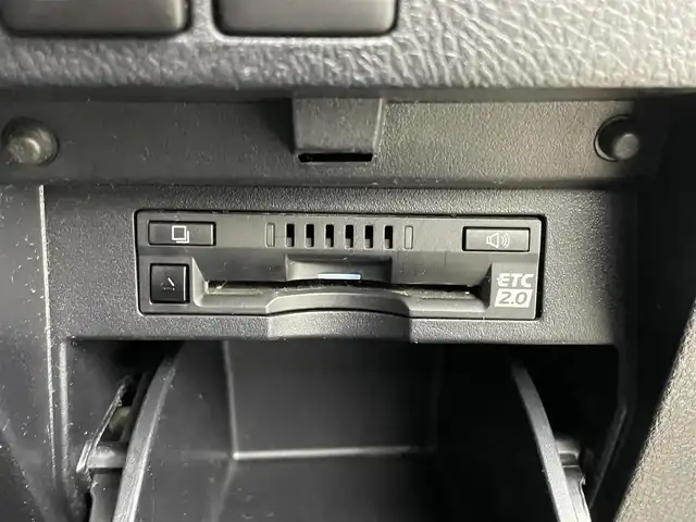 トヨタ アルファード S タイプゴールド 岡山県 2020(令2)年 4.9万km ブラック 純正９インチディスプレイオーディオ/（CD/DVD/フルセグ/USB/AppleCarplay/AndroidAuto）/バックカメラ/純正１２インチ後席モニター/レーダークルーズコントロール/両側電動スライド/電動リアゲート/ＡＣ１００Ｖ電源/ビルトインＥＴＣ２．０/ハーフレザーシート/オートブレーキホールド/三眼ＬＥＤヘッドライト/オートハイビーム/フォグランプ/レーンキープアシスト/コーナーセンサー（前/後）/踏み間違い防止/純正18インチAW/純正フロアマット/スマートキー×2