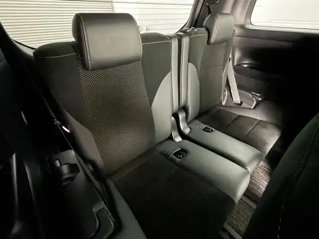 トヨタ アルファード S タイプゴールド 岡山県 2020(令2)年 4.9万km ブラック 純正９インチディスプレイオーディオ/（CD/DVD/フルセグ/USB/AppleCarplay/AndroidAuto）/バックカメラ/純正１２インチ後席モニター/レーダークルーズコントロール/両側電動スライド/電動リアゲート/ＡＣ１００Ｖ電源/ビルトインＥＴＣ２．０/ハーフレザーシート/オートブレーキホールド/三眼ＬＥＤヘッドライト/オートハイビーム/フォグランプ/レーンキープアシスト/コーナーセンサー（前/後）/踏み間違い防止/純正18インチAW/純正フロアマット/スマートキー×2