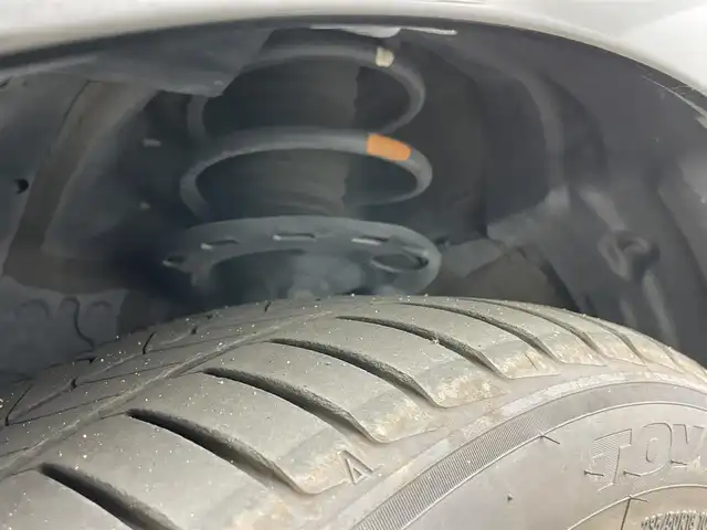 トヨタ アルファード S タイプゴールド 岡山県 2020(令2)年 4.9万km ブラック 純正９インチディスプレイオーディオ/（CD/DVD/フルセグ/USB/AppleCarplay/AndroidAuto）/バックカメラ/純正１２インチ後席モニター/レーダークルーズコントロール/両側電動スライド/電動リアゲート/ＡＣ１００Ｖ電源/ビルトインＥＴＣ２．０/ハーフレザーシート/オートブレーキホールド/三眼ＬＥＤヘッドライト/オートハイビーム/フォグランプ/レーンキープアシスト/コーナーセンサー（前/後）/踏み間違い防止/純正18インチAW/純正フロアマット/スマートキー×2