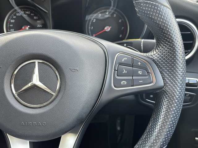 メルセデス・ベンツ Ｃ１８０ ステーションワゴンアバンギャルド 愛知県 2017(平29)年 7.1万km オブシディアンブラック /正規ディーラー車//禁煙車//純正8.4インチナビ//フルセグ/DVD/CD/MSV/SD/USB/Bluetooth//ドライブレコーダー//ビルドインETC//バックカメラ//ハーフレザーシート//パワーシート//運転席シートメモリー//運転席ランバーサポート//シートヒーター//電動リアゲート//レーダーセーフティパッケージ//アダプティブブレーキ//PRE-SAFEブレーキ//ブラインドスポットアシスト//レーンキープアシスト//パーキングセンサー//ステアリングアシスト//ACC//BAS//CPA+//ディストロニックプラス//LEDハイパフォーマンスオートライト//バックフォグランプ//アンビエントライト//パドルシフト//アイドリングストップ//純正17インチアルミホイール//ESP//純正ルーフレール//イージーエントリーステアリング//革巻きステアリング//電動チルトハンドル//電動テレスコピットハンドル//ISOFIX//純正フロアマット//プライバシーガラス//イモビライザー//後席リモートフォールディング//前席シートベルトプリテンショナー//フォースリミッター//自動防眩ルームミラー//スペアスマートキー//保証書/車両取扱説明書//点検整備記録簿H29~R2.R4.R6