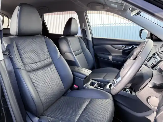 日産 エクストレイル 20Xi 大阪府 2019(平31)年 5.4万km ダイヤモンドブラック ProPILOT 黒革シート 純正ナビTV 360カメラ デジタルインナーミラー 電動リアゲート レーダークルコン 衝突軽減ブレーキ レーンアシスト ブラインドSM ルーフレール ドライブレコーダー ETC ワンオーナー