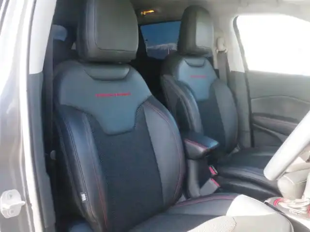 クライスラー・ジープ ジープ コンパス トレイルホーク 岩手県 2020(令2)年 2.9万km グレー 自動緊急ブレーキ/レーンセンス/ブラインドスポット/ACC/パークセンス/純正メモリナビ/バックカメラ/DSRC/前後ドラレコ/純正ラバーマット/ドアバイザー/社外CDプレーヤー/キセノンライト