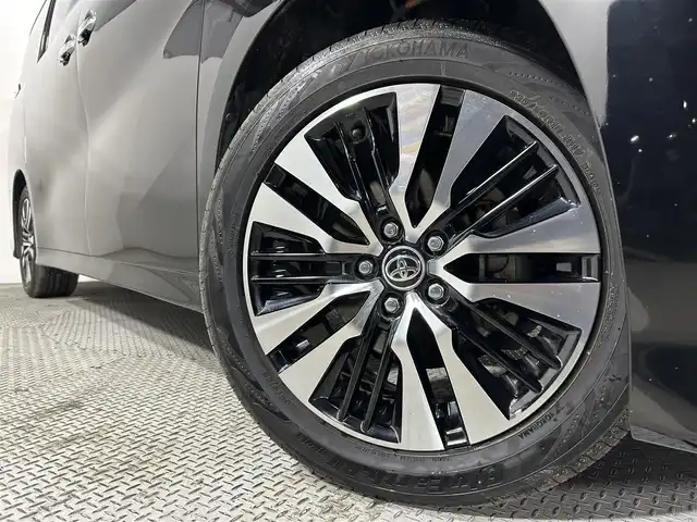 トヨタ ヴェルファイア Z Gエディション 大阪府 2019(令1)年 2.3万km ブラック 黒革シート 三眼LED 純正10incナビTV フリップダウンモニター デジタルインナーミラー パワーシート/ヒーター/エアコン ハンドルヒーター 電動リアゲート レーダーC 衝突軽減ブレーキ レーンアシスト BSM