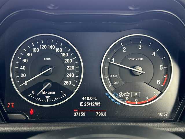 ＢＭＷ ２１８ｄ アクティブツアラー 奈良県 2016(平28)年 3.8万km アルピンホワイトⅢ 純正8.8インチHDDナビ/BT/CD/DVD/USB/AUX/ミュージックサーバー/バックカメラ/衝突被警告・軽減システム/横滑り防止機能/クルーズコントロール/コーナーセンサー/LEDヘッドライト/前後フォグランプ/オートライト/アイドリングストップ/純正16インチAW/ルームミラー内蔵ETC/レインセンサー付きオートワイパー/電動格納ミラー/プッシュスタート/スマートキー