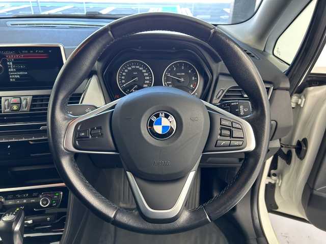 ＢＭＷ ２１８ｄ アクティブツアラー 奈良県 2016(平28)年 3.8万km アルピンホワイトⅢ 純正8.8インチHDDナビ/BT/CD/DVD/USB/AUX/ミュージックサーバー/バックカメラ/衝突被警告・軽減システム/横滑り防止機能/クルーズコントロール/コーナーセンサー/LEDヘッドライト/前後フォグランプ/オートライト/アイドリングストップ/純正16インチAW/ルームミラー内蔵ETC/レインセンサー付きオートワイパー/電動格納ミラー/プッシュスタート/スマートキー