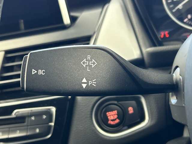 ＢＭＷ ２１８ｄ アクティブツアラー 奈良県 2016(平28)年 3.8万km アルピンホワイトⅢ 純正8.8インチHDDナビ/BT/CD/DVD/USB/AUX/ミュージックサーバー/バックカメラ/衝突被警告・軽減システム/横滑り防止機能/クルーズコントロール/コーナーセンサー/LEDヘッドライト/前後フォグランプ/オートライト/アイドリングストップ/純正16インチAW/ルームミラー内蔵ETC/レインセンサー付きオートワイパー/電動格納ミラー/プッシュスタート/スマートキー