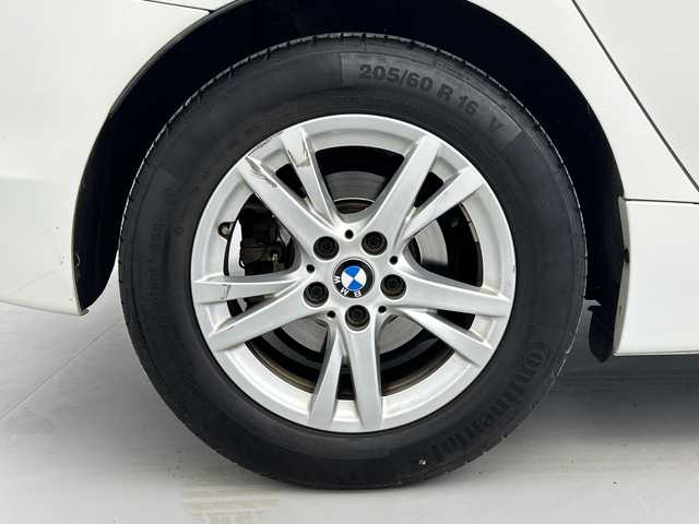 ＢＭＷ ２１８ｄ アクティブツアラー 奈良県 2016(平28)年 3.8万km アルピンホワイトⅢ 純正8.8インチHDDナビ/BT/CD/DVD/USB/AUX/ミュージックサーバー/バックカメラ/衝突被警告・軽減システム/横滑り防止機能/クルーズコントロール/コーナーセンサー/LEDヘッドライト/前後フォグランプ/オートライト/アイドリングストップ/純正16インチAW/ルームミラー内蔵ETC/レインセンサー付きオートワイパー/電動格納ミラー/プッシュスタート/スマートキー