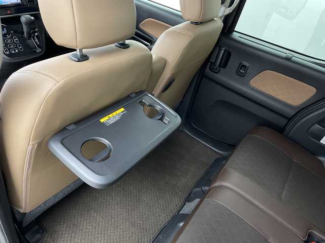 日産 デイズ ルークス HWS X Vセレクション 鹿児島県 2018(平30)年 4.5万km アッシュブラウンM 純正ナビ/（CD/DVD/BT/フルセグTV）/アラウンドビューモニター/両側パワースライドドア/エマージェンシーブレーキ/オートライト/オートマチックハイビーム/LEDヘッドライト/フォグランプ/アイドリングストップ/ステアリングスイッチ/リアサーキュレーター/スマートキー/プッシュスタート