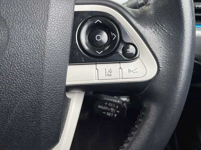 トヨタ プリウス A 静岡県 2016(平28)年 9.7万km ホワイトパールクリスタルシャイン 純正SDナビ/・CD/・DVD/・フルセグＴＶ/・Bluetooth/・AM/・FM/主要装備/・TRDエアロF/R/・衝突軽減/・レーンキープ/・追従クルコン/・BSM/・コーナーセンサー前後/・バックカメラ/・ETC/・ドラレコ前/・HUD/・ステリモ/・ヒーテッドドアミラー/・スマートキー/・プッシュスタート/・純正フロアマット/・社外アルミホイール/・LEDヘッドライト/・オートライト/・オートハイビーム