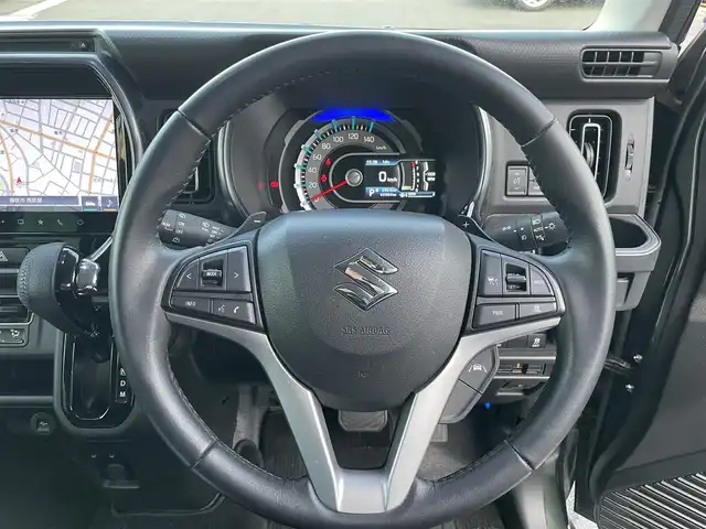 スズキ ハスラー Jスタイル ターボ 静岡県 2022(令4)年 6.4万km クールカーキパールメタリック/ホワイト2トーンルーフ 純正ナビ/・フルセグTV/・Bluetooth接続/・DVD再生/・USB入力端子/スズキセーフティーサポート/デュアルカメラブレーキサポート/レーダークルーズコントロール/全方位カメラ/プッシュスタート/スマートキー/スペアキー/前席シートヒーター/LEDオートライト/オートハイビーム/リアコーナーセンサー/ドラレコ/ビルトインETC2.0/取扱説明書/保証書