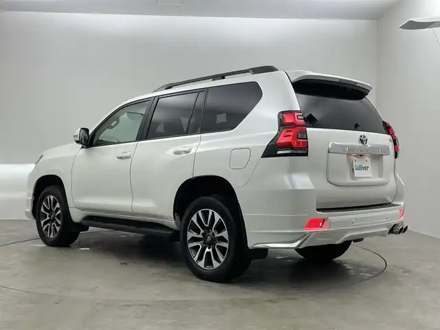 トヨタ ランドクルーザー プラド TX Lパッケージ 埼玉県 2023(令5)年 3.3万km ホワイトパールクリスタルシャイン モデリスタエアロ　サンルーフ　純正ディスプレイオーディオ　パノラミックビューモニター　ＢＳＭ　ベージュレザー　ビルトインＥＴＣ２．０　ドライブレコーダー　レーダークルーズ　オートハイビーム　ＬＥＤ