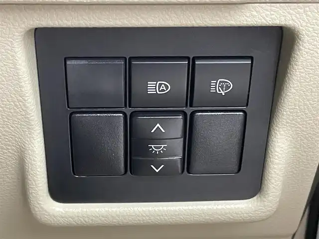 トヨタ ランドクルーザー プラド TX Lパッケージ 埼玉県 2023(令5)年 3.3万km ホワイトパールクリスタルシャイン モデリスタエアロ　サンルーフ　純正ディスプレイオーディオ　パノラミックビューモニター　ＢＳＭ　ベージュレザー　ビルトインＥＴＣ２．０　ドライブレコーダー　レーダークルーズ　オートハイビーム　ＬＥＤ
