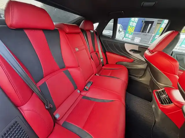 レクサス ＬＳ 500h Fスポーツ 熊本県 2020(令2)年 7.5万km ホワイトノーヴァガラスフレーク モデリスタエアロ（F.S.R）/純正メーカーナビ/【フルセグTV/Bluetooth/AM/FM】/パノラミックビューモニター/レクサスセーフティーセンス＋A/・レーダークルーズコントロール/・プリクラッシュセーフティー/・フロントクロストラフィックアラート/・レーントレーシングアシスト/・ロードサインアシスト/・アダプティブハイビームシステム/・先行車発進告知機能/クリアランスソナー/ブラインドスポットモニター/ヘッドアップディスプレイ/デジタルインナーミラー/パドルシフト/オートLEDライト/オートハイビーム/ブレーキホールド/レザーシート/前席シートヒーター/エアシート/前席パワーシート/革巻きステアリング/ステアリングスイッチ/ステアリングヒーター/ETC2.0/ドライブレコーダー前後/電動リアゲート/純正フロアマット/純正ドアバイザー/横滑り防止装置/取扱説明書/スペアキー