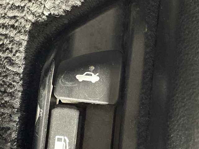 トヨタ ＳＡＩ S Cパッケージ 沖縄県 2014(平26)年 7.7万km ホワイトパールクリスタルシャイン 県外仕入れ　/禁煙車　/ワンオーナー　/純正ナビ[NSZT-W64]/（フルセグＴＶ　ＣＤ　ＤＶＤ　Ｂｌｕｅｔｏｏｔｈ）　/バックカメラ　/パワーシート/前後ドライブレコーダー/ETC/クルーズコントロール　/ステアリングスイッチ　/ヘッドライトウォッシャー　/LEDヘッドライト