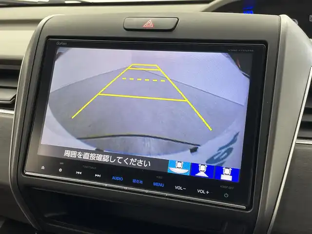 ホンダ フリード ハイブリット EX 埼玉県 2017(平29)年 7.2万km ホワイトオーキッドパール 純正９インチナビ　両側電動スライドドア　衝突軽減ブレーキ　アダプティブクルーズコントロール　ビルトインＥＴＣ　ＬＥＤヘッドライト　シートヒーター　バックカメラ　ドライブレコーダー　合皮ハーフレザーシート