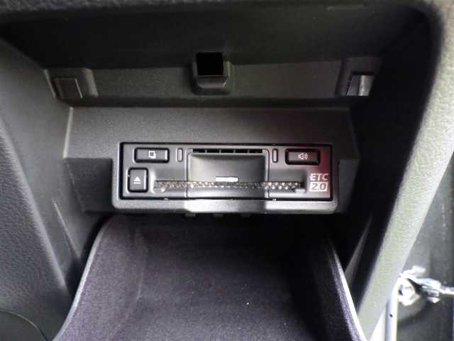 レクサス ＮＸ 250 千葉県 2022(令4)年 0.4万km グラファイトブラックガラスフレーク Lexus Safety System+/・プリクラッシュセーフティ/・レーンディパーチャーアラート/・オートハイビーム/・レーダークルーズコントロール/・ブラインドスポットモニター/パワーバックドア/9.8インチディスプレイオーディオ/純正地デジTV/【Bluetooth接続】/バックカメラ/ドライブレコーダー（DRT-H68A）/L texシート/前席パワーシート/リバース連動ドアミラー（左/右）/クリアランスソナー/ETC（2.0）/LEDヘッドライト/ウインカーミラー/革巻きステアリング/ステアリングスイッチ/純正18インチアルミホイル/サイド/カーテン/ニーエアバッグ/スマートキー