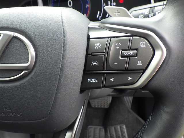 レクサス ＮＸ 250 千葉県 2022(令4)年 0.4万km グラファイトブラックガラスフレーク Lexus Safety System+/・プリクラッシュセーフティ/・レーンディパーチャーアラート/・オートハイビーム/・レーダークルーズコントロール/・ブラインドスポットモニター/パワーバックドア/9.8インチディスプレイオーディオ/純正地デジTV/【Bluetooth接続】/バックカメラ/ドライブレコーダー（DRT-H68A）/L texシート/前席パワーシート/リバース連動ドアミラー（左/右）/クリアランスソナー/ETC（2.0）/LEDヘッドライト/ウインカーミラー/革巻きステアリング/ステアリングスイッチ/純正18インチアルミホイル/サイド/カーテン/ニーエアバッグ/スマートキー