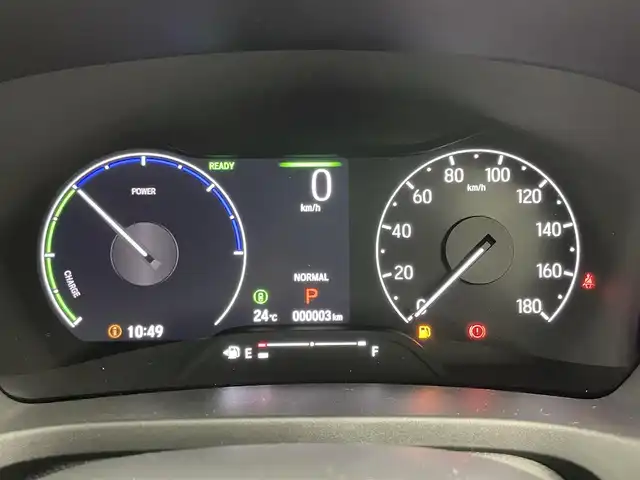 ホンダ ヴェゼル ハイブリッド e:HEV Z 岡山県 2025(令7)年 0.1万km未満 プラチナホワイトパール 登録済未使用車		/純正メモリナビゲーション		/【フルセグ/Bluetooth/CarPlay】		/バックカメラ	/純正18inアルミホイール+サマータイヤ：装着					/レーダークルーズコントロール		/ビルトインETC2.0	/置くだけ充電/LEDヘッドライト（AUTO機能付き）		/シートヒーター		/横滑り防止機能		/衝突軽減システム		/車線逸脱防止システム						/スマートキー		/ステアリングスイッチ		/プッシュスタート		/コーナーセンサー					/新車保証書		/取扱説明書		/スペアキー×１