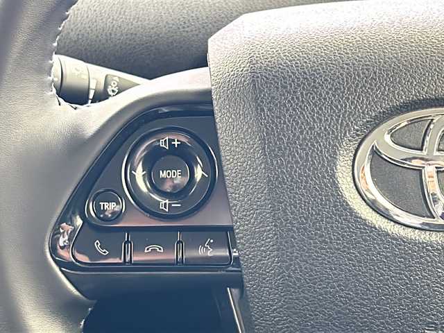 トヨタ プリウス S ツーリングセレクション 岐阜県 2019(令1)年 6.9万km アティチュードブラックマイカ アルパインナビ　/フルセグ地デジ　/ブラックレザーシート/モデリスタエアロ　/セーフティセンス　/バックモニター　/ナビレディパッケージ　/クリアランスソナー/LEDフォグ　/LEDヘッドライト　/シートヒーター　/コーナーセンサー　/スマートキー　/ETC/追従クルーズコントロール/Bluetooth/CD/DVD