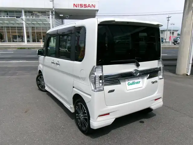 ダイハツ タント カスタム RS SA 群馬県 2014(平26)年 7.2万km パールホワイトⅢ SDナビ/フルセグテレビ/バックカメラ/両側パワースライドドア/ターボチャージャー/スマートアシスト/ドライブレコーダー/ETC/皮調シートカバー