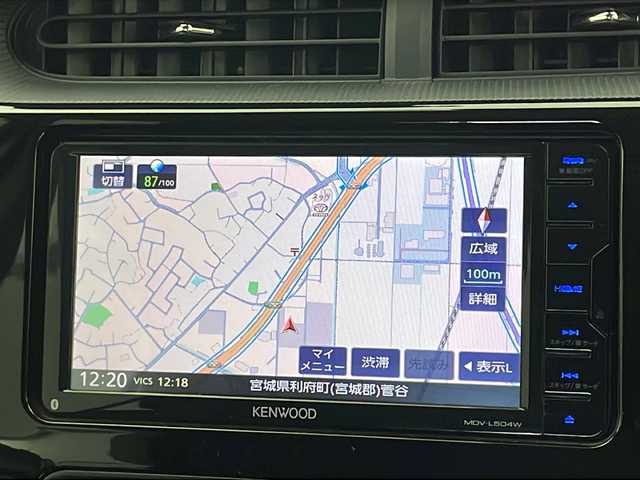 トヨタ アクア S 宮城県 2017(平29)年 5.8万km ライムホワイトパールクリスタルシャイン 社外ナビ　MDV-L504W/CD/DVD/SD/USB/FM/AM/BT/フルセグTV/バックカメラ/トヨタセーフティーセンス/プリクラッシュセーフティーセンス/レーディパーチャーアラート/オートマチックハイビーム/先行車発進告知/横滑り防止システム/ETC/前ドライブレコーダー/ステアリングスイッチ/電動格納ミラー/ウインカーミラー/社外ドアバイザー/オートライト/LEDヘッドライト/ヘッドライトレベライザー/純正ホイールキャップ/プッシュスタート/スマートキー/スペアキーx1/エンジンスターター