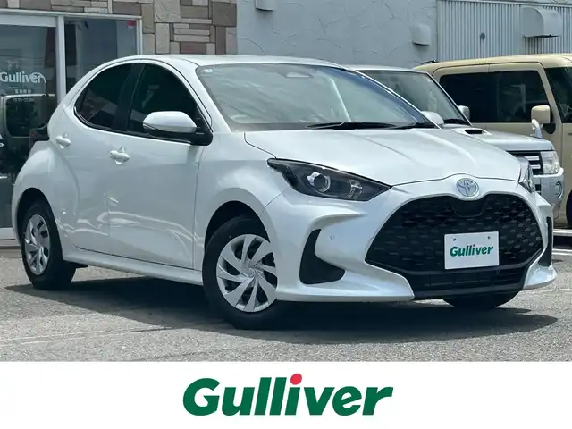 トヨタ ヤリス G 徳島県 2025(令7)年 0.1万km プラチナホワイトパールマイカ 純正ディスプレイオーディオ/FM/AM/Bluetooth/USB/フルセグTV/Miracast/バックカメラ/ETC2.0/コーナーセンサー/オートライト/オートマチックハイビーム/LEDヘッドライト/クリアランスソナー/レーンキープアシスト/ECO MODE/スマートキー/プッシュスタート/純正フロアマット/ステアリングスイッチ/取扱説明書/新車時保証書