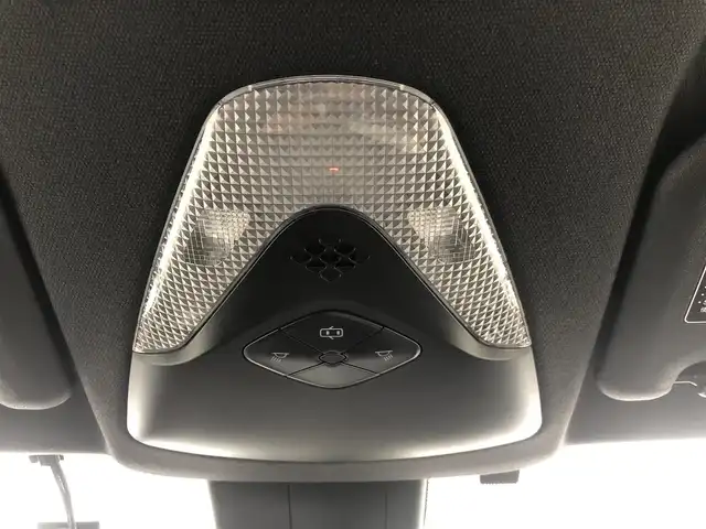 トヨタ Ｃ－ＨＲ S LEDエディション 愛知県 2017(平29)年 5.9万km ブラック/センシュアルレッドマイカ 2トーン 社外SDナビ/バックカメラ/クルーズココントロール/ETC装備/TV視聴可能/DVD再生/純正フロアマット/社外AW/レーンキープ/オートライト/オートマチックハイビーム/純正LEDライト/フォグランプ/衝突軽減/オートホールド/シガーソケット