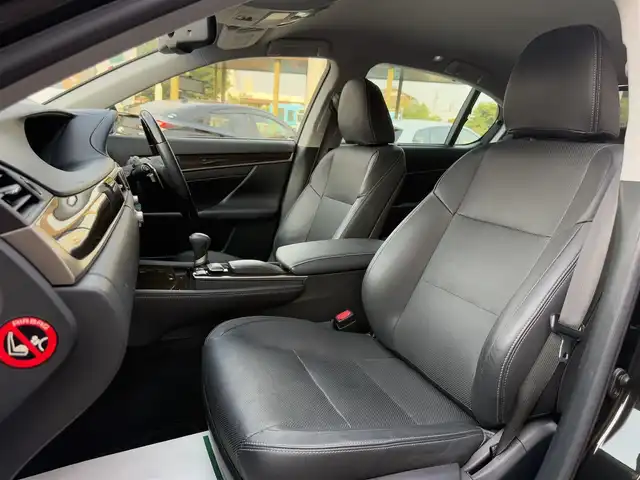 レクサス ＧＳ 250 Iパッケージ 香川県 2012(平24)年 6.7万km スターライトブラックガラスフレーク メーカーナビ/フルセグ/CD/DVD/Bluetooth/バックカメラ/黒革シート/シートヒーター/シートベンチレーション/パドルシフト/アダプティブクルーズコントロール/横滑り防止装置/クリアランスソナー/シートポジションメモリー機能/パワーシート/ビルトインETC/ドライブレコーダー/電動リアサンシェード