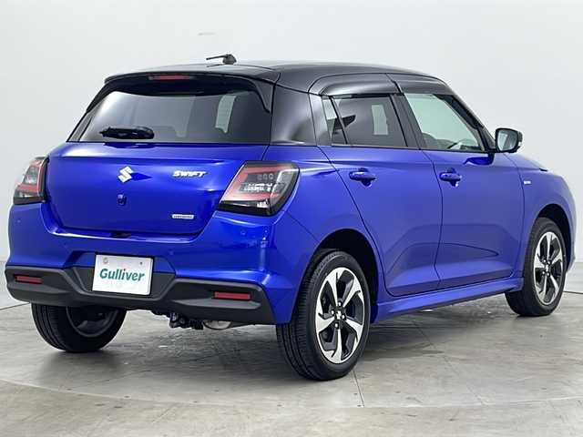 スズキ スイフト HYBRID MZ 道央・札幌 2024(令6)年 0.3万km 青Ⅱ ・純正ディスプレイオーディオ&CD&DVD&BT&AppleCarplay&AndroidAuto/・全方位カメラ/・スズキセーフティサポート/・衝突被害軽減ブレーキ/・レーンキープアシスト/・レーダークルーズコントロール/・クリアランスソナー/・ブラインドスポットモニター/・スズキコネクト対応車/・アイドリングストップ/・横滑り防止装置/・前席シートヒーター/・ドアミラーヒーター/・ビルトインETC2.0/・ステアリングスイッチ/・革巻きステアリング/・ドアバイザー/・電動格納ミラー/・プッシュスタート/・LEDヘッドライト/・LEDフォグランプ/・オートライト/・オートマチックハイビーム/・スマートキー/・スペアキー