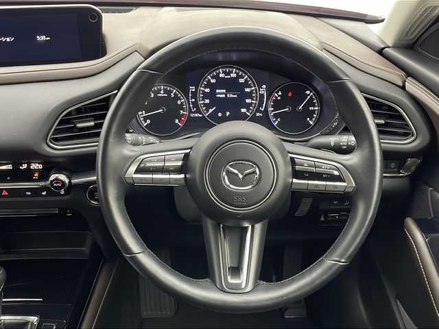 マツダ ＣＸ－３０ 20S Lパッケージ 宮城県 2019(令1)年 1.3万km ソウルレッドクリスタルM メーカーナビ　/３６０°ビュー・モニター　/ドライバーモニタリング　/クルージング＆トラフィックサポート　/フルセグＴＶ　/ＣＤ／ＤＶＤプレーヤー　/衝突軽減　/レーンキープ　/オートハイビーム　/ＥＧスターター　/メモリ機能付パワーシート/パワーバックドア/シートヒーター/ステアリングヒーター/純正18インチAW/禁煙