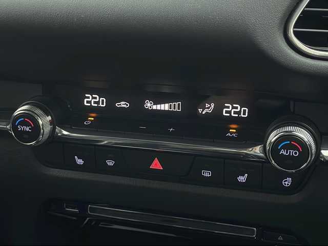 マツダ ＣＸ－３０ 20S Lパッケージ 宮城県 2019(令1)年 1.3万km ソウルレッドクリスタルM メーカーナビ　/３６０°ビュー・モニター　/ドライバーモニタリング　/クルージング＆トラフィックサポート　/フルセグＴＶ　/ＣＤ／ＤＶＤプレーヤー　/衝突軽減　/レーンキープ　/オートハイビーム　/ＥＧスターター　/メモリ機能付パワーシート/パワーバックドア/シートヒーター/ステアリングヒーター/純正18インチAW/禁煙