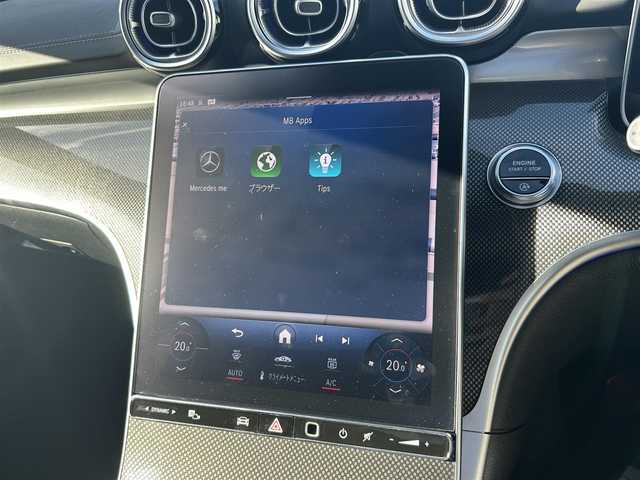 メルセデス・ベンツ Ｍ・ベンツ Ｃ２２０ｄ アバンギャルド　AMGライン 滋賀県 2022(令4)年 2万km ポーラホワイト HUD/アンビエントライト/ハーフレザーシート/・前席メモリ付きパワーシート/・前席シートヒーター/純正ナビ/３６０°カメラ/フルセグ/CarPlay/ＡＣＣ/ＢＳＭ/レーンキープ/純正ＬＥＤデジタルライト/パワートランク