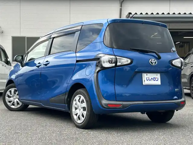 トヨタ シエンタ ハイブリッド G 埼玉県 2017(平29)年 12.8万km コバルトブルーメタリック (株)IDOMが運営する【じしゃロン鳩ヶ谷店】の自社ローン専用車両になりますこちらは現金またはオートローンご利用時の価格です。自社ローンご希望の方は別途その旨お申付け下さい/純正SDナビ/純正ワンセグテレビ/バックカメラ/プッシュスタート/ETC/3列シート/社外フロアマット/プリクラッシュセーフティ/レーンアシスト/両側パワースライドドア