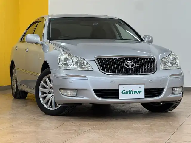 トヨタ クラウン マジェスタ Cタイプ Fパッケージ 群馬県 2006(平18)年 6万km プレミアムシルバーパール メーカーオプションナビ/　　フルセグ/　　AM/FM/CD/DVD/MSV/バックカメラ/サンルーフ/クリアランスソナー/クルーズコントロール/キセノンオートライト/フォグランプ/純正17インチAW/パワーシート/シートメモリー/シートヒーター/アダプティブフロントライティングシステム/SOSコール/ヘッドアップディスプレイ/スマートキー/前後方ドライブレコーダー/ビルトインETC/横滑り防止機能