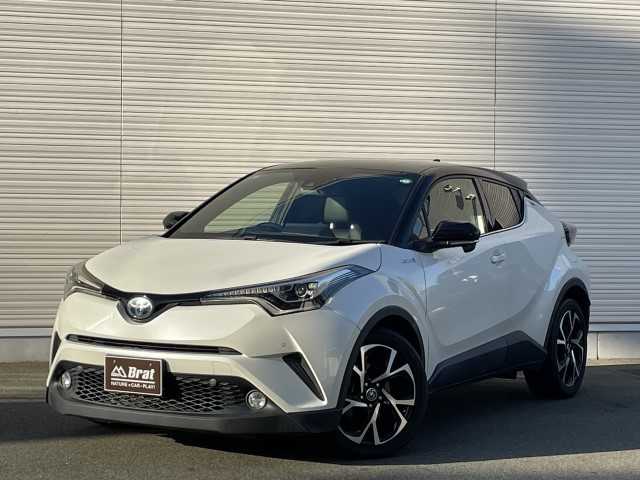 トヨタ Ｃ－ＨＲ G 岩手県 2017(平29)年 7.3万km ブラック/ホワイトパールクリスタルシャイン 2トーン ワンオーナー/前席シートヒーター/スペアキー/BSM/AAC/純正ナビ（地図SD欠品）/バックカメラ/レーダークルーズコントロール/ETC/レザーシート