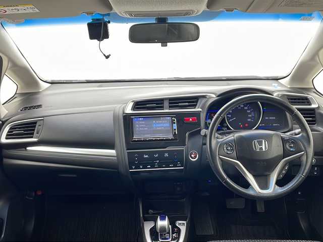 ホンダ フィット ハイブリット Lパッケージ 千葉県 2014(平26)年 5.8万km ブリリアントスポーティブルーメタリック2トーン 横滑り防止/ダブルエアバック/スマートキー/プッシュスタート/純正テレビナビ　ギャザーズ/CD/USB/BT/バックカメラ/クルーズコントロール/ビルトインETC/オートライト/純正フロアマット/電動格納ドアミラー/ドライブレコーダー