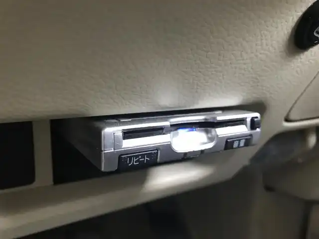 日産 エルグランド 250V 富山県 2008(平20)年 8.4万km ホワイトパール 純正ナビ/全周囲カメラ/両側パワースライドドア/スマートキー/ステアリングスイッチ/フォグランプ/オートライト/電動格納ミラー/ウォークスルー/ETC/パワーウインドウ