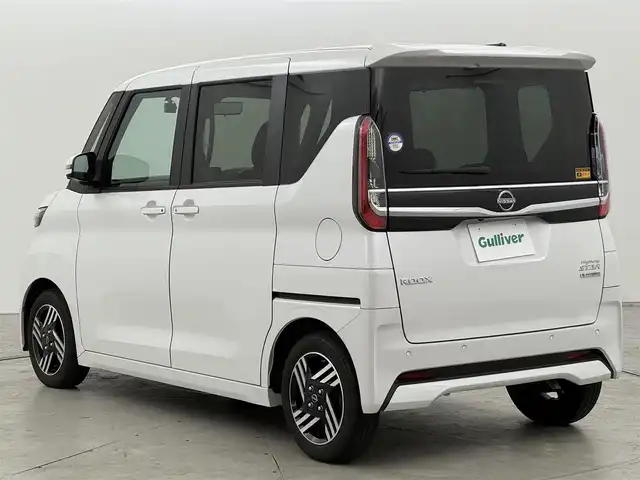 日産 ルークス HWS X プロパイロットED 福岡県 2024(令6)年 1.2万km ホワイトパール 社外ナビ　/デジタルルームミラー　/ＥＴＣ　/ドライブレコーダー　/全方位カメラ　/両側パワースライドドア　/プロパイロット　/エマージェンシーブレーキ　/レーンキープ　/コーナーセンサー　/純正１４インチアルミホイール