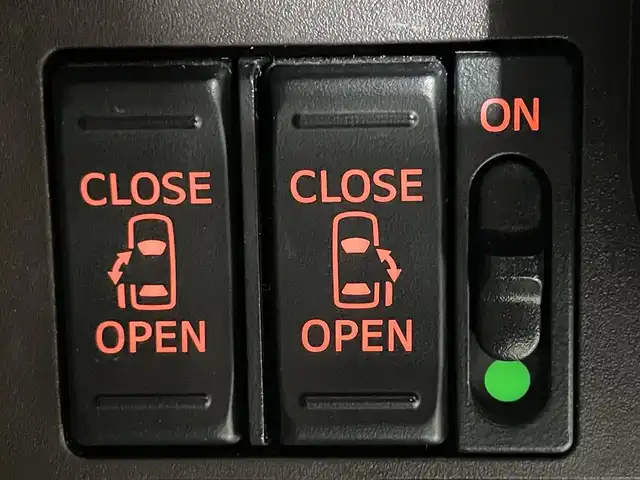 トヨタ タンク G S 大阪府 2017(平29)年 5.2万km パールホワイトⅢ モデリスタエアロ 純正9incナビTV バックカメラ 両側パワースライドドア シートヒーター クルーズコントロール 衝突軽減ブレーキ レーンアシスト スマートキー プッシュスタート アイドリングストップ ETC