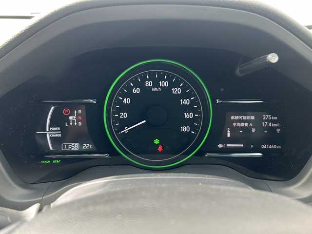 ホンダ ヴェゼル ハイブリッド X ホンダセンシング 愛媛県 2019(平31)年 4.2万km プラチナホワイトパール Panasonicナビ/（Bluetooth/AM/FM/フルセグTV/iPod）/衝突軽減ブレーキ　/レーダークルーズコントロール/ETC/LEDヘッドライト/バックカメラ/純正16インチAW/純正フロアマット/スマートキー/スペアキー/レーンキープアシスト/横滑り防止装置/USB入力端子