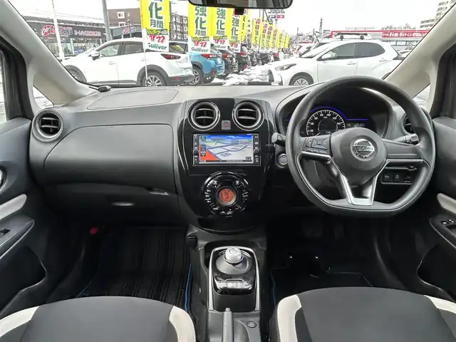 日産 ノート e－パワー X FOUR 道央・札幌 2018(平30)年 7.1万km ダークメタルグレー ・４WD/・衝突被害軽減システム/・純正メモリナビ/ＢＴ・ＣＤ・AUX・SD・TV/・バックカメラ/・コーナーセンサー/・レーンキープアシスト/・純正エンジンスターター/・ＥＴＣ/・横滑り防止装置/・ステアリングスイッチ/・ドライブモード切替スイッチ/・ヘッドライトレベライザー/・純正フロアマット/・ドアバイザー/・電動格納ミラー/・ウインカーミラー/・スマートキー/・プッシュスタートボタン