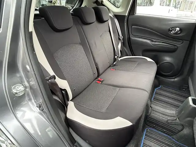 日産 ノート e－パワー X FOUR 道央・札幌 2018(平30)年 7.1万km ダークメタルグレー ・４WD/・衝突被害軽減システム/・純正メモリナビ/ＢＴ・ＣＤ・AUX・SD・TV/・バックカメラ/・コーナーセンサー/・レーンキープアシスト/・純正エンジンスターター/・ＥＴＣ/・横滑り防止装置/・ステアリングスイッチ/・ドライブモード切替スイッチ/・ヘッドライトレベライザー/・純正フロアマット/・ドアバイザー/・電動格納ミラー/・ウインカーミラー/・スマートキー/・プッシュスタートボタン