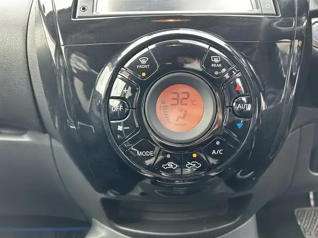 日産 ノート e－パワー X FOUR 道央・札幌 2018(平30)年 7.1万km ダークメタルグレー ・４WD/・衝突被害軽減システム/・純正メモリナビ/ＢＴ・ＣＤ・AUX・SD・TV/・バックカメラ/・コーナーセンサー/・レーンキープアシスト/・純正エンジンスターター/・ＥＴＣ/・横滑り防止装置/・ステアリングスイッチ/・ドライブモード切替スイッチ/・ヘッドライトレベライザー/・純正フロアマット/・ドアバイザー/・電動格納ミラー/・ウインカーミラー/・スマートキー/・プッシュスタートボタン