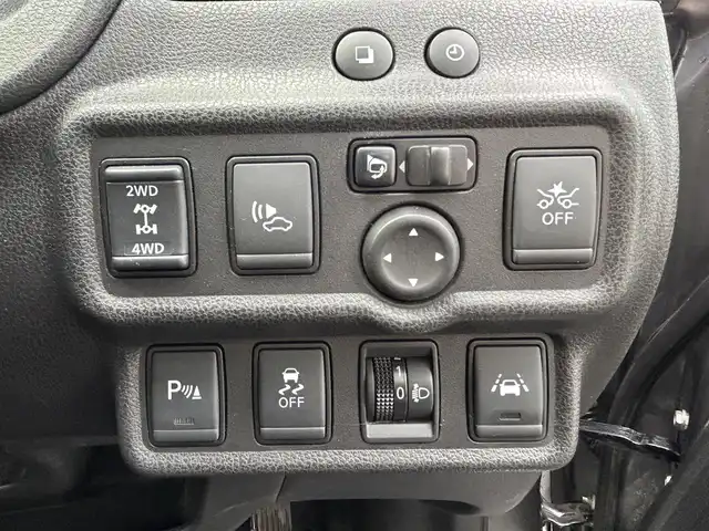 日産 ノート e－パワー X FOUR 道央・札幌 2018(平30)年 7.1万km ダークメタルグレー ・４WD/・衝突被害軽減システム/・純正メモリナビ/ＢＴ・ＣＤ・AUX・SD・TV/・バックカメラ/・コーナーセンサー/・レーンキープアシスト/・純正エンジンスターター/・ＥＴＣ/・横滑り防止装置/・ステアリングスイッチ/・ドライブモード切替スイッチ/・ヘッドライトレベライザー/・純正フロアマット/・ドアバイザー/・電動格納ミラー/・ウインカーミラー/・スマートキー/・プッシュスタートボタン