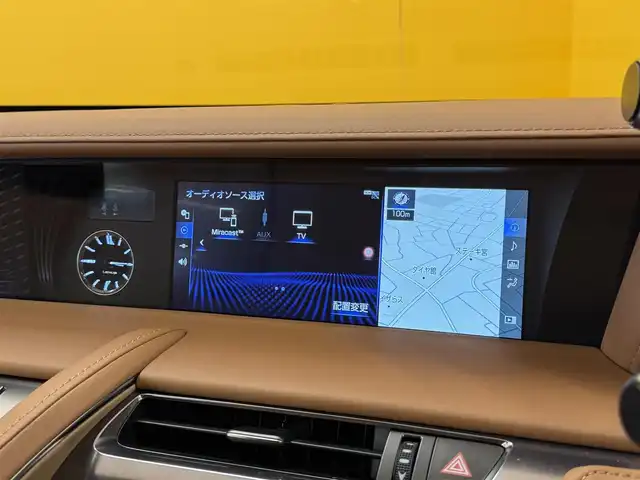 レクサス ＬＣ 500 Lパッケージ 群馬県 2018(平30)年 1.4万km ガーネットレッドマイカ レクサスセーフティシステム＋/・プリクラッシュセーフティ/・レーダークルーズコントロール/・ブラインドスポットモニター/・クリアランスソナー/・レーンキーピングアシスト/・ヘッドアップディスプレイ/マークレビンソン/ガラスルーフ/TRDエアロ/純正メーカーナビ/・フルセグTV/・BT/DVD/CD/SD/USB/AUX/・FM/AM/バックカメラ/ベージュレザーシート/前席パワーシート/前席シートヒーター/前席シートベンチレーション/シートメモリー/革巻きステアリング/ステアリングスイッチ/パドルシフト/ステアリングヒーター/スマートキー/プッシュスタート/電子パーキング/ブレーキーオートホールド/LEDヘッドライト/フォグランプ/オートライト/オートマチックハイビーム/純正21インチAW/純正フロアマット/レーダー探知機/電動格納ウィンカーミラー/横滑り防止機能