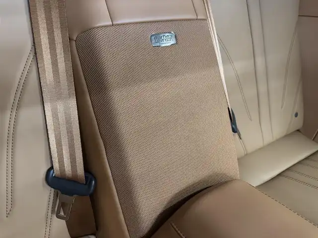 レクサス ＬＣ 500 Lパッケージ 群馬県 2018(平30)年 1.4万km ガーネットレッドマイカ レクサスセーフティシステム＋/・プリクラッシュセーフティ/・レーダークルーズコントロール/・ブラインドスポットモニター/・クリアランスソナー/・レーンキーピングアシスト/・ヘッドアップディスプレイ/マークレビンソン/ガラスルーフ/TRDエアロ/純正メーカーナビ/・フルセグTV/・BT/DVD/CD/SD/USB/AUX/・FM/AM/バックカメラ/ベージュレザーシート/前席パワーシート/前席シートヒーター/前席シートベンチレーション/シートメモリー/革巻きステアリング/ステアリングスイッチ/パドルシフト/ステアリングヒーター/スマートキー/プッシュスタート/電子パーキング/ブレーキーオートホールド/LEDヘッドライト/フォグランプ/オートライト/オートマチックハイビーム/純正21インチAW/純正フロアマット/レーダー探知機/電動格納ウィンカーミラー/横滑り防止機能