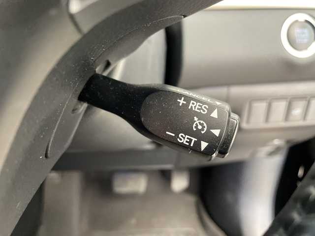 トヨタ ハリアー プレミアム スタイルモーヴ 愛知県 2016(平28)年 2.7万km ブラック トヨタセーフティセンス/純正9型ナビ/クルーズコントロール/フルセグ/Bluetooth/パワーシート/シートヒーター/バックカメラ/電動リアゲート/ドライブレコーダー/ETC/オートマチックハイビーム/ステアリングスイッチ/スマートキー/プッシュスタート