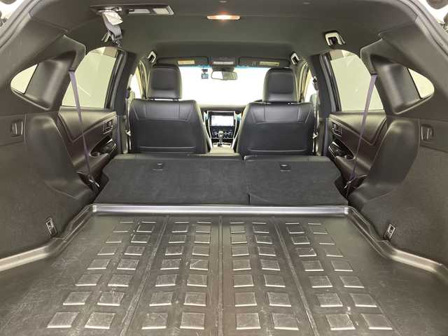 トヨタ ハリアー プレミアム スタイルモーヴ 愛知県 2016(平28)年 2.7万km ブラック トヨタセーフティセンス/純正9型ナビ/クルーズコントロール/フルセグ/Bluetooth/パワーシート/シートヒーター/バックカメラ/電動リアゲート/ドライブレコーダー/ETC/オートマチックハイビーム/ステアリングスイッチ/スマートキー/プッシュスタート